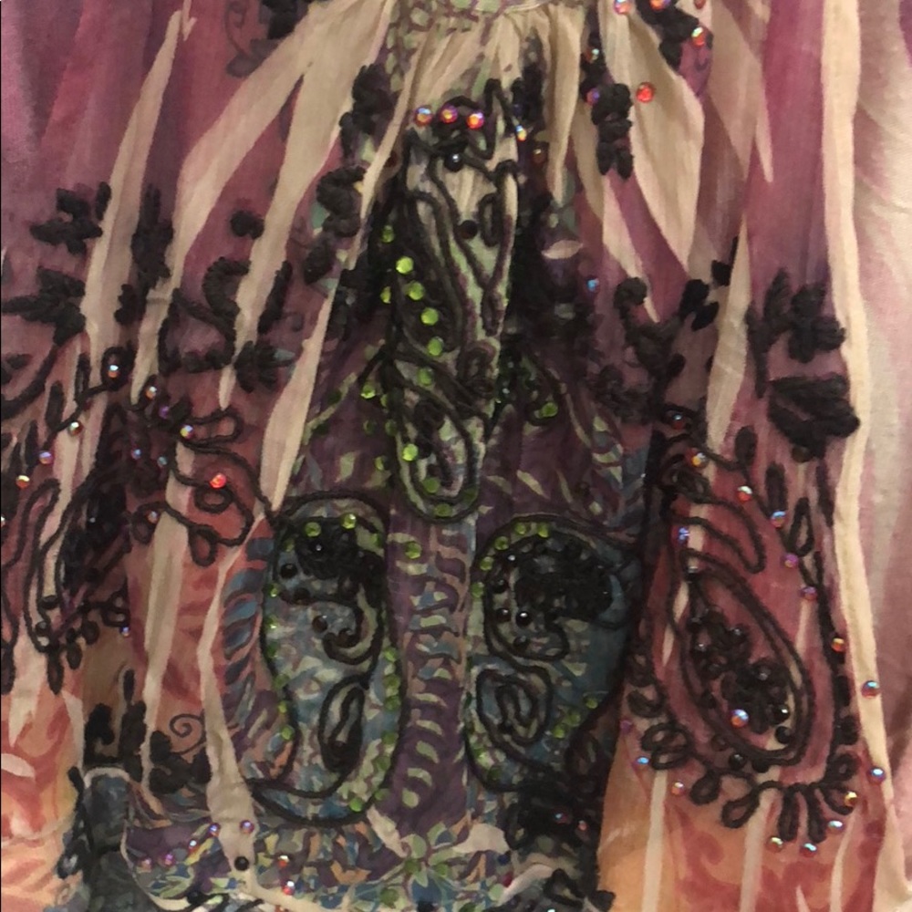 Shirt - Picture 3 of 5